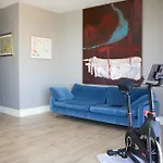 Panoramic Skyline, La Roca Tower- By Lcdsol Apartman